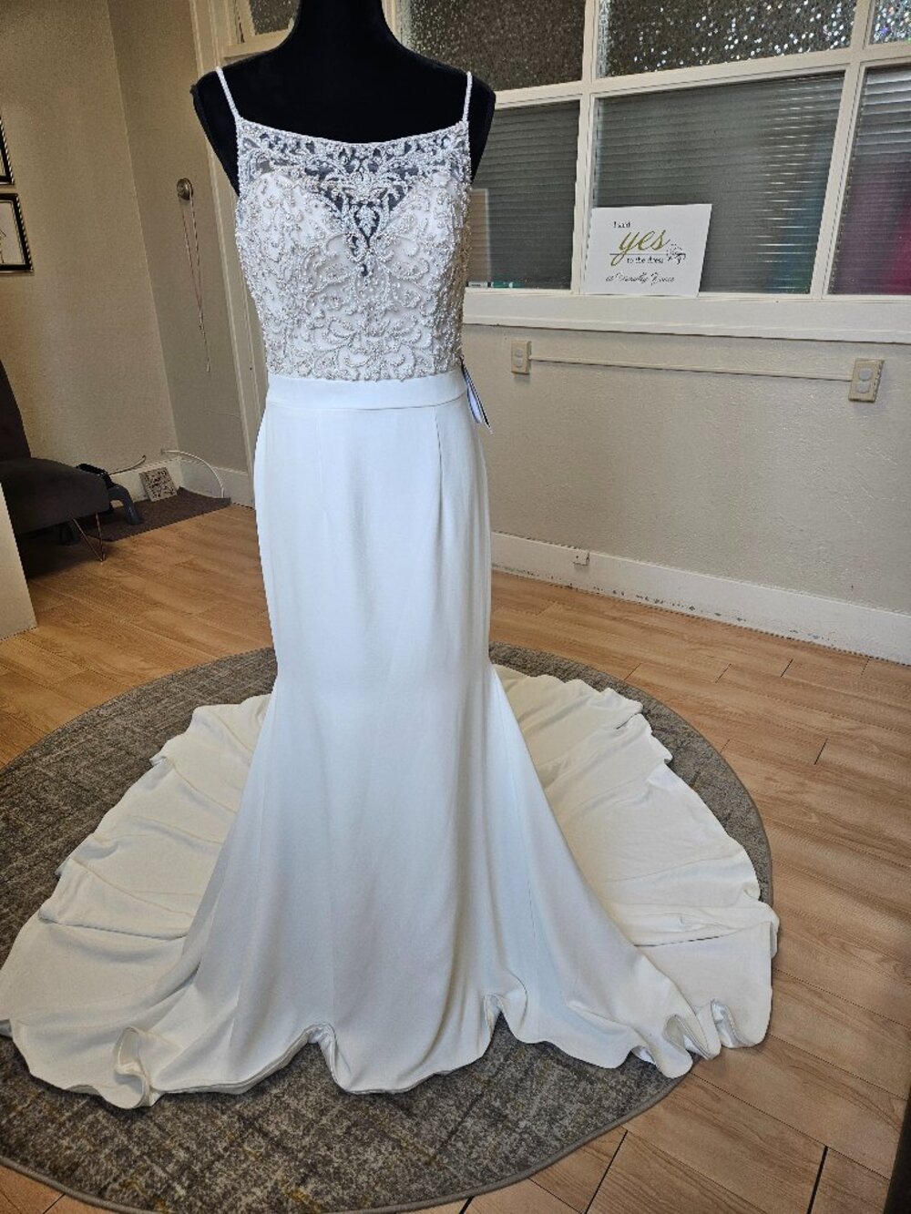 NWOT Size 12 Ivory/Champagne Justin Alexander Bridal Gown